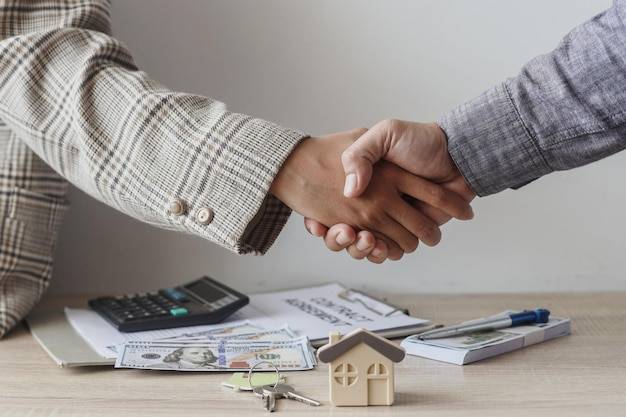 real estate agent customer handshake dealing buy house insurance loan real estate 368093 6618